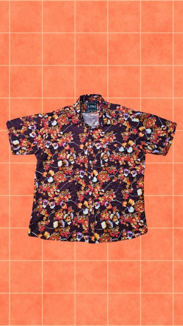 Camisa café floreada