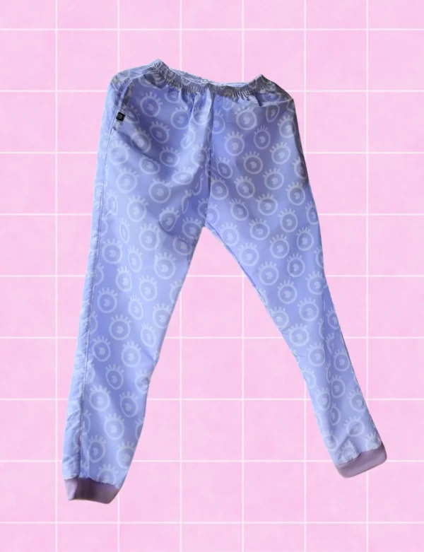 Buzo lors ojos lila claro