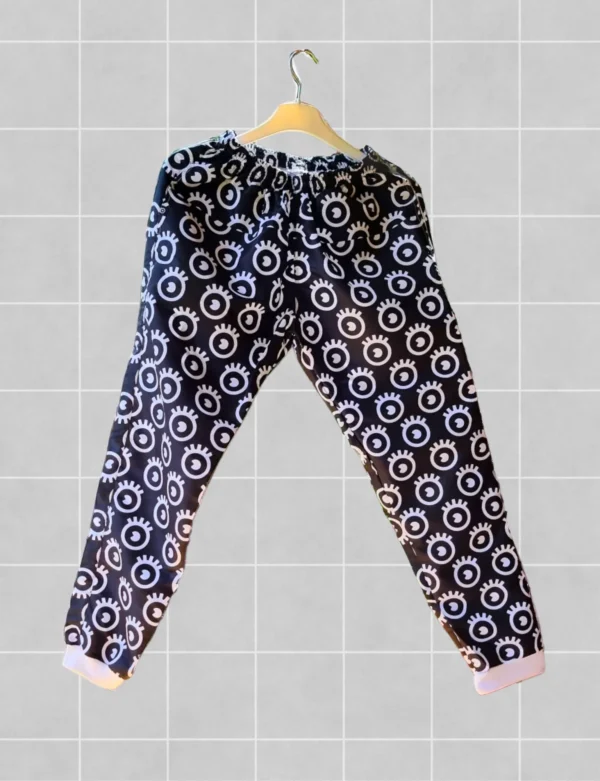 Buzo lors ojos negro