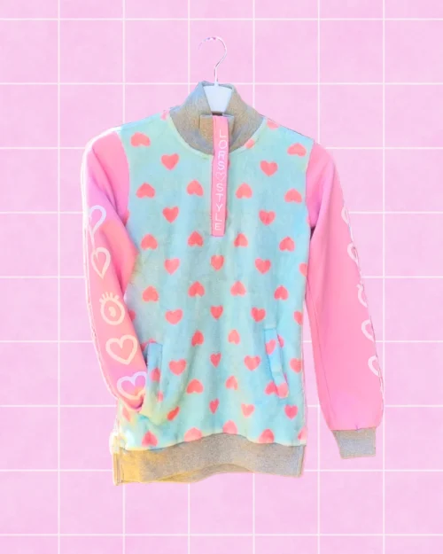 Chompa corazones celeste