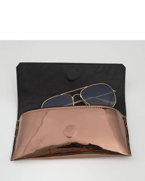 Porta gafas plateado